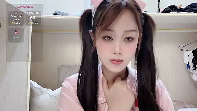 yueyue2003 online show from 03-22-26, 12:52