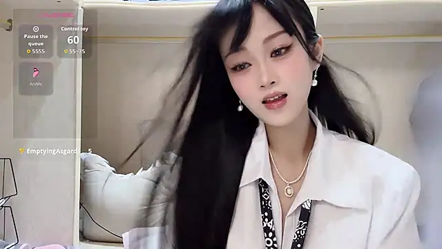 yueyue2003 online show from 06-11-26, 12:36