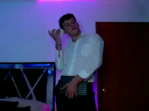 Smith boy 25 online show from 03-21-25, 10:28