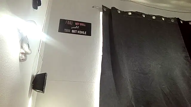 Miss candymandy online show from 02-18-25, 12:49