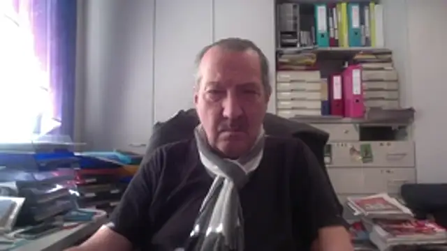 Snapshot of HMStraps01 chatting on 01-08-26, 10:50 HMStraps01 online show from 01-08-26, 10:50