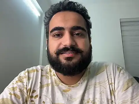 Snapshot of indian_thonger chatting on 11-11-25, 02:50 indian thonger online show from 11-11-25, 02:50