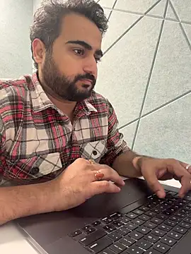 Snapshot of indian_thonger chatting on 11-17-25, 09:48 indian thonger online show from 11-17-25, 09:48