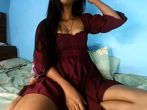 Snapshot of naughtygirl_2 chatting on 04-06-26, 11:33 naughtygirl 2 online show from 04-06-26, 11:33