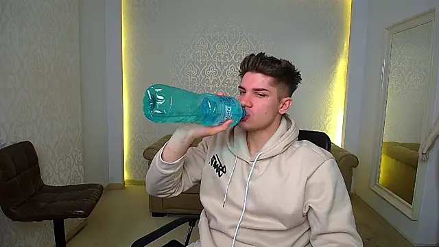 MaxKaiden online show from 02-09-26, 05:33