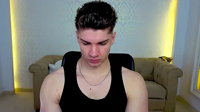 MaxKaiden online show from 04-26-26, 10:02