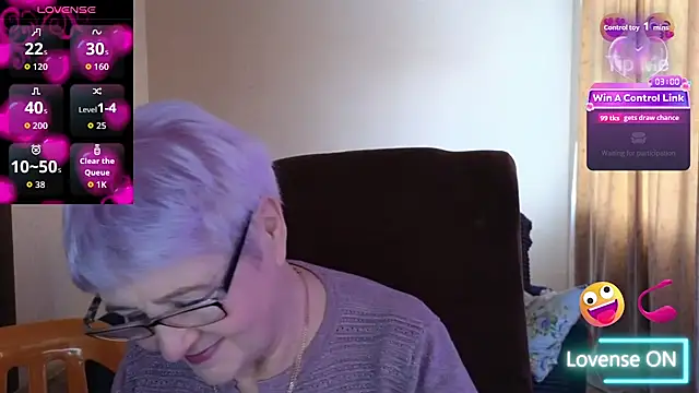 Sandra Snowflake online show from 03-16-26, 04:07