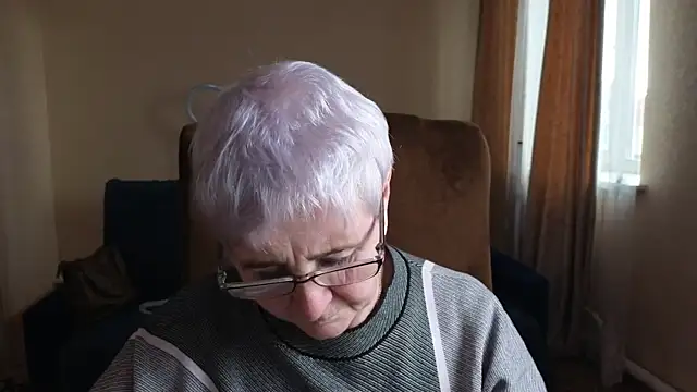 Sandra Snowflake online show from 04-24-26, 11:12