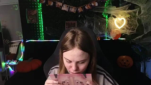 Dyna bae online show from 10-26-25, 02:06