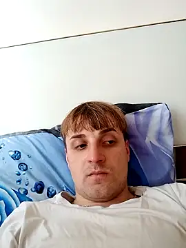 Snapshot of Eusuntnoulgigolo chatting on 02-22-25, 09:12 Eusuntnoulgigolo online show from 02-22-25, 09:12