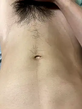 Snapshot of tsune694 chatting on 09-16-25, 03:46 tsune694 online show from 09-16-25, 03:46