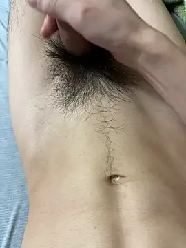 Snapshot of tsune694 chatting on 11-17-25, 02:45 tsune694 online show from 11-17-25, 02:45