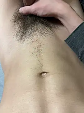 Snapshot of tsune694 chatting on 11-23-25, 04:51 tsune694 online show from 11-23-25, 04:51