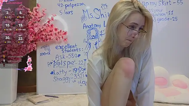 aishiro online show from 03-16-25, 07:06