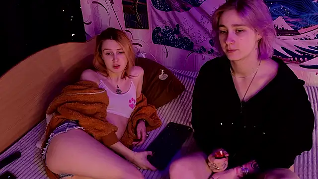 Snapshot of aishiro chatting on 03-04-26, 04:35 aishiro online show from 03-04-26, 04:35