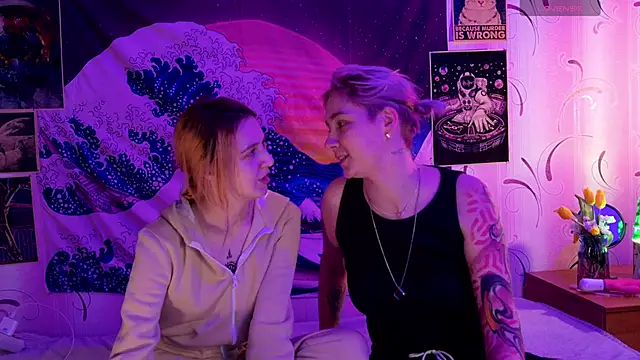 Snapshot of aishiro chatting on 03-08-26, 06:44 aishiro online show from 03-08-26, 06:44