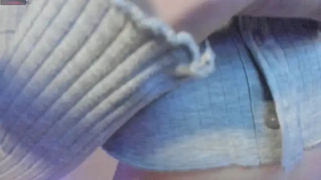 Snapshot of mey_baee chatting on 11-13-25, 03:55 mey baee online show from 11-13-25, 03:55