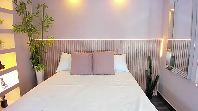 GeorginaReyes online show from 09-29-25, 11:20