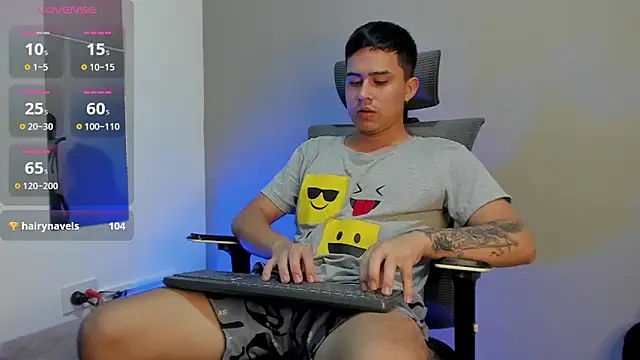 mattiwsmorris  online show from 11-21-25, 09:57