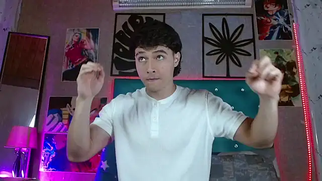 LiamAndrewzz online show from 04-19-26, 04:01