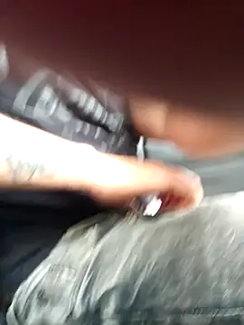 Snapshot of Iuver chatting on 01-14-26, 06:02 Iuver online show from 01-14-26, 06:02