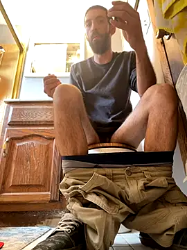 QueenM3 online show from 09-25-25, 06:11