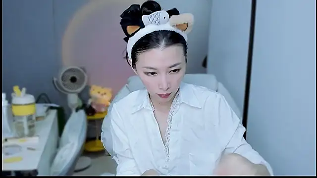 Snapshot of A_dabo chatting on 11-07-25, 03:34 A dabo online show from 11-07-25, 03:34