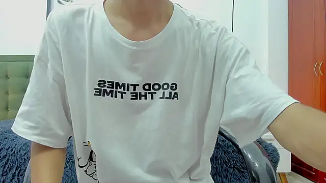 Johann sex online show from 11-21-25, 04:27