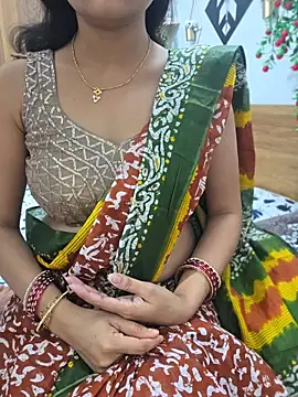 RealcoupleP online show from 05-18-26, 04:35