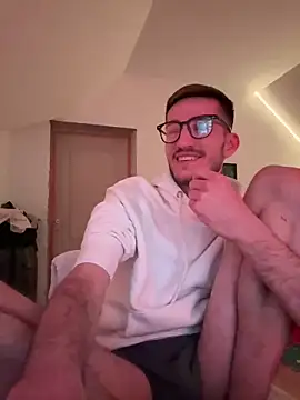 Snapshot of yoyoboy988 chatting on 03-20-25, 09:56 yoyoboy988 online show from 03-20-25, 09:56