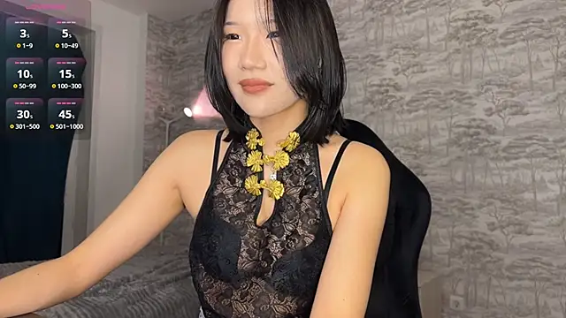 Snapshot of Asian_Vi chatting on 05-13-26, 06:38 Asian Vi online show from 05-13-26, 06:38