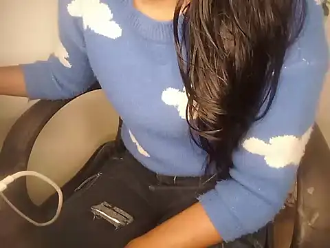 GOLDEN-BEAUTY online show from 02-18-25, 10:16