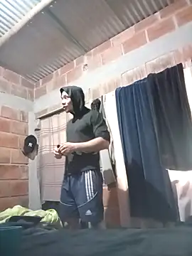 Snapshot of Mycansonhot chatting on 11-10-25, 01:32 Mycansonhot online show from 11-10-25, 01:32