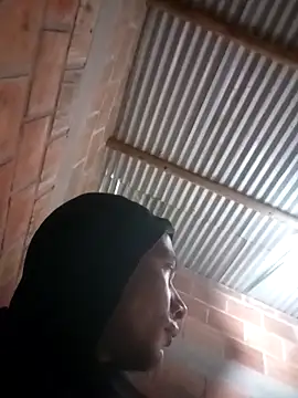 Snapshot of Mycansonhot chatting on 02-26-26, 02:38 Mycansonhot online show from 02-26-26, 02:38