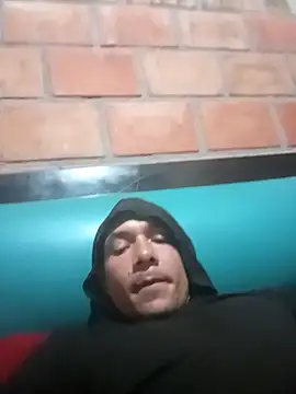 Snapshot of Mycansonhot chatting on 03-03-26, 03:18 Mycansonhot online show from 03-03-26, 03:18