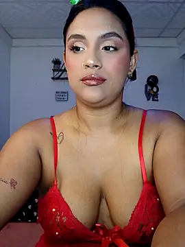 victoria roussee online show from 12-18-25, 06:08