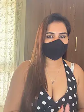 Sexy Madhuri Bhabhi online show from 03-08-26, 06:39