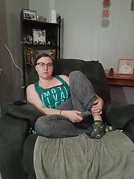 Snapshot of HTXBELLE chatting on 11-26-25, 08:48 HTXBELLE online show from 11-26-25, 08:48