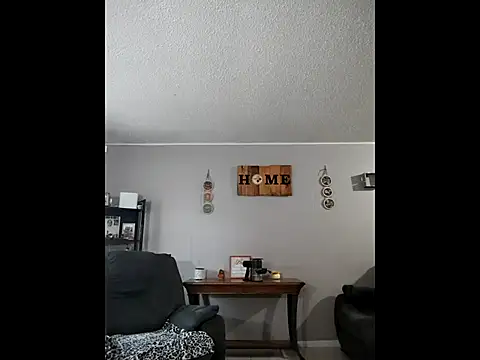 Snapshot of HTXBELLE chatting on 11-28-25, 10:23 HTXBELLE online show from 11-28-25, 10:23