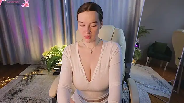 Anna Carters online show from 03-06-26, 05:37