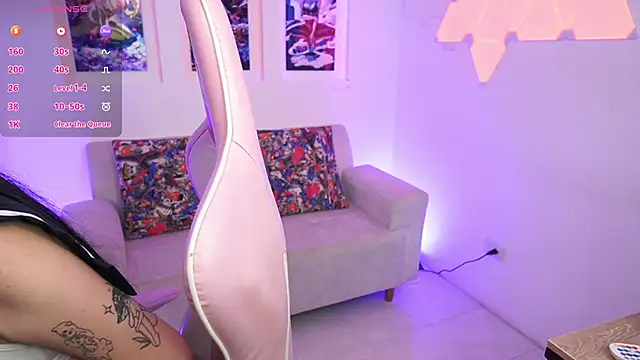 SaharaKramer online show from 02-24-25, 07:52