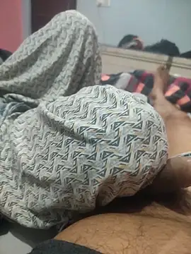 indian couple4 online show from 12-14-25, 04:34