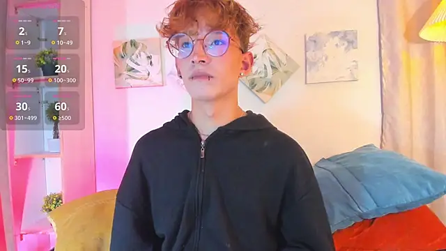 Snapshot of iiangel_ chatting on 11-15-25, 03:04 iiangel online show from 11-15-25, 03:04