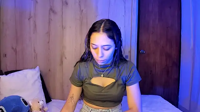 TANIA 06 online show from 04-22-26, 01:12