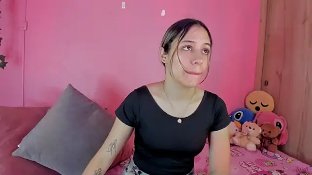 TANIA 06 online show from 06-26-26, 01:15