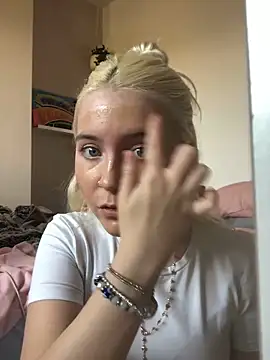 Blondie Sofia Essexbabe online show from 11-13-25, 12:48