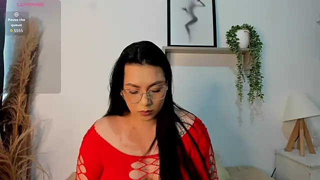 Snapshot of emily-777 chatting on 11-30-25, 09:19 emily-777 online show from 11-30-25, 09:19