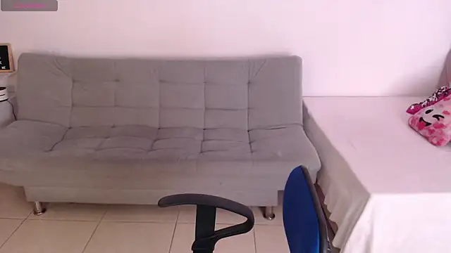 Snapshot of emily-777 chatting on 12-05-25, 06:26 emily-777 online show from 12-05-25, 06:26