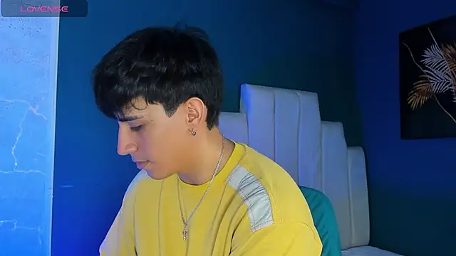 Allex Cano online show from 10-12-25, 07:13