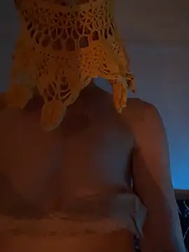 Hildas online show from 10-14-25, 05:25